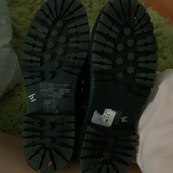 Forever 21 size 7.5 Boots - Picture 4 of 5